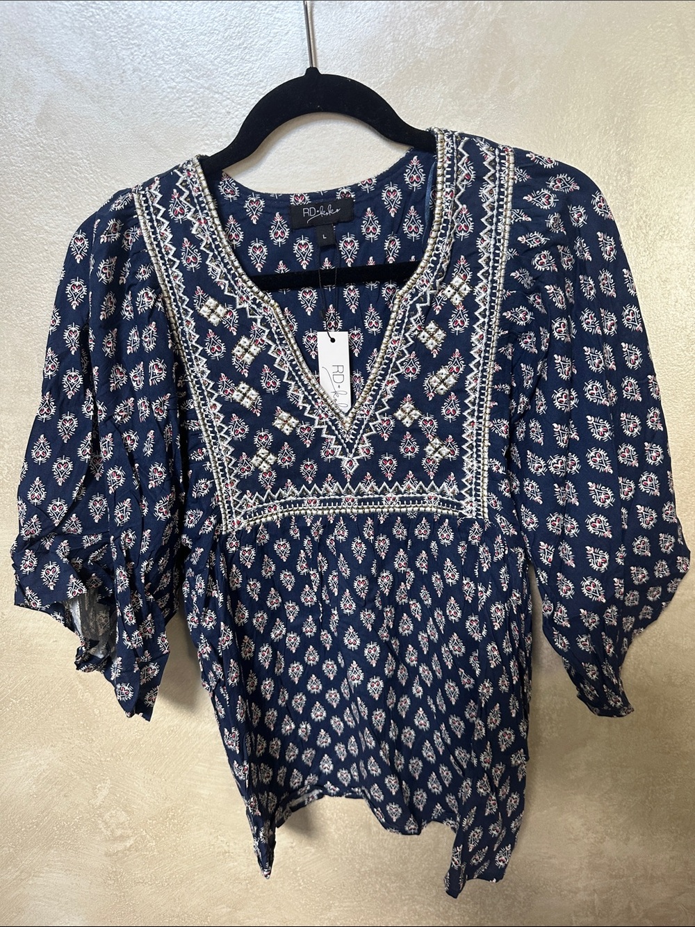 RD + koko Navy Floral Embroidered V-Neck Peasant Blouse